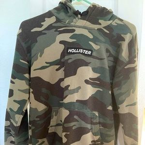 Camouflage Hollister hoodie size xs